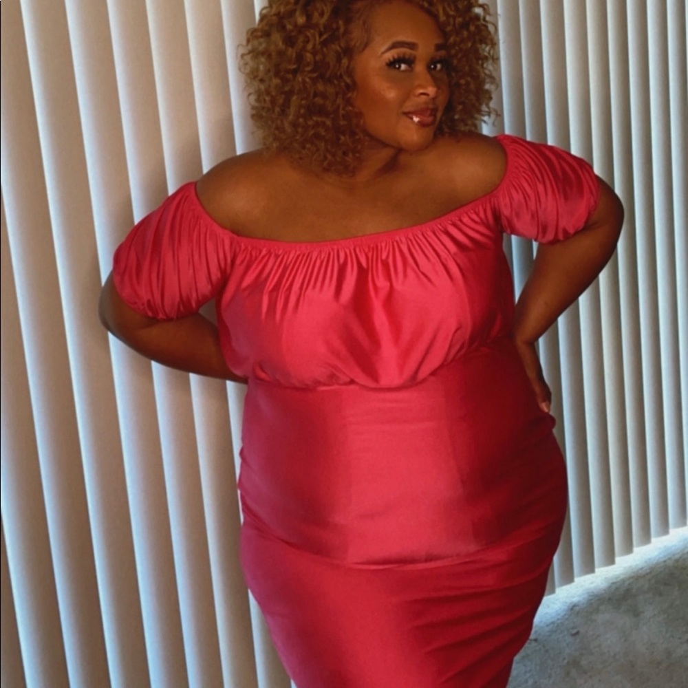 Pink dress